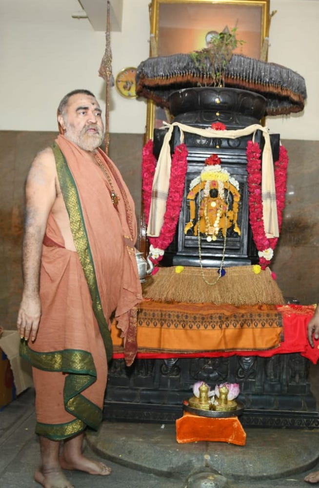 Sixth Varshika Aradhana of HH Pujyasri Jayendra Saraswathi Shankaracharya Swamigal performed at Kanchipuram