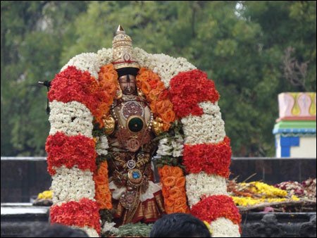 Kanchi Kamakshi Ambal Temple Brahmotsavam 2013
