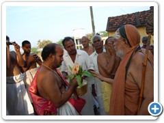 2 Traditional welcome with Poornakumbham