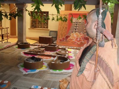 Agnihotra Sadas