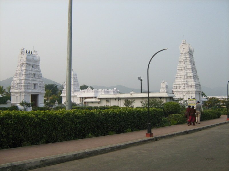 Purva Tirupati Balaji mandir- Kanchi Kamakoti Peetam