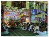 Shatamaanam Bhavati