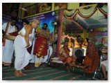 Shatamaanam Bhavati