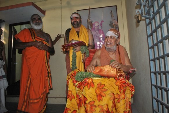 Puja at Kalavai 
