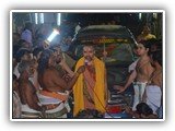 His Holiness giving Anugraha Bhashanam