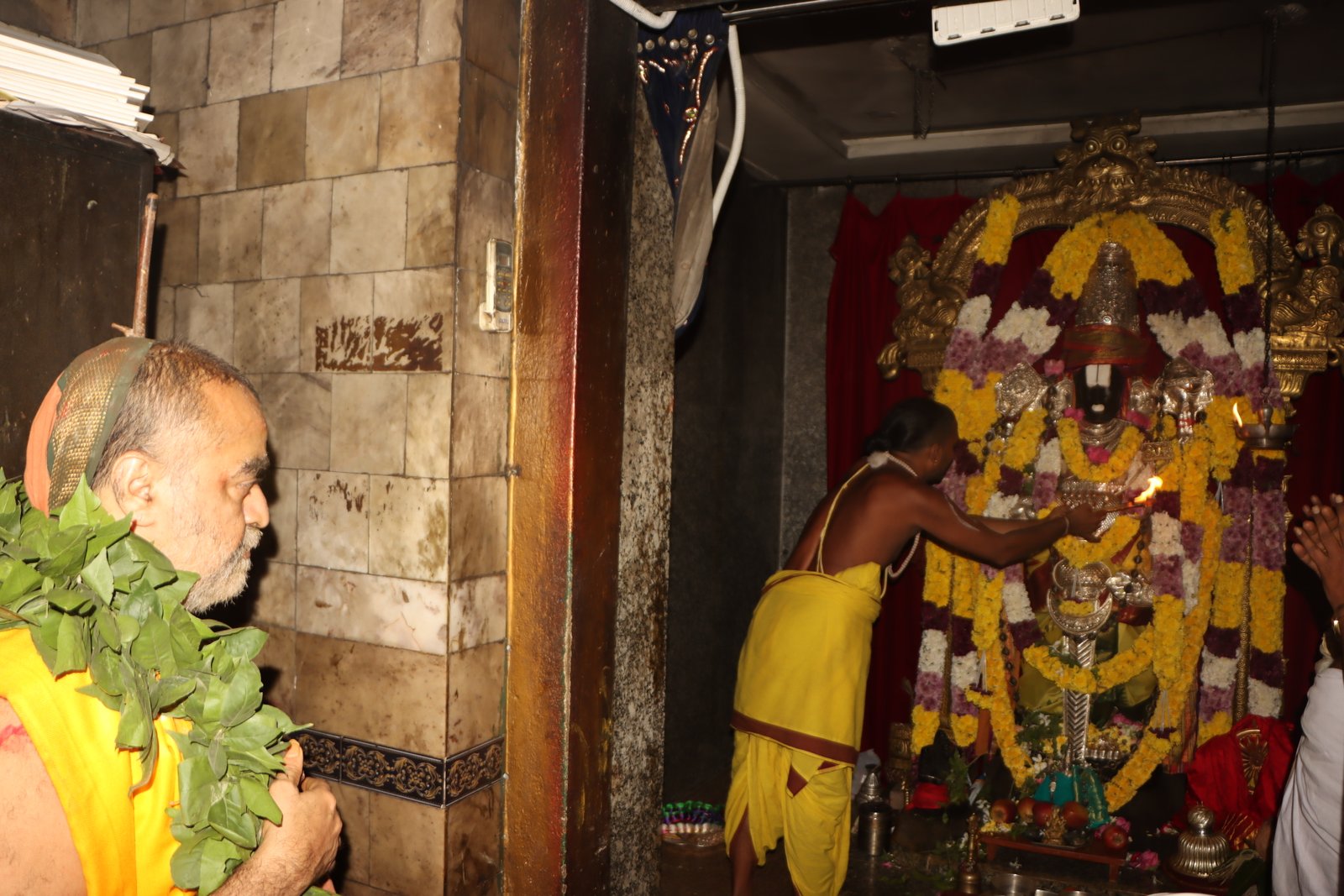 Shankaracharya visit Naimisharanya Balaji Mandir