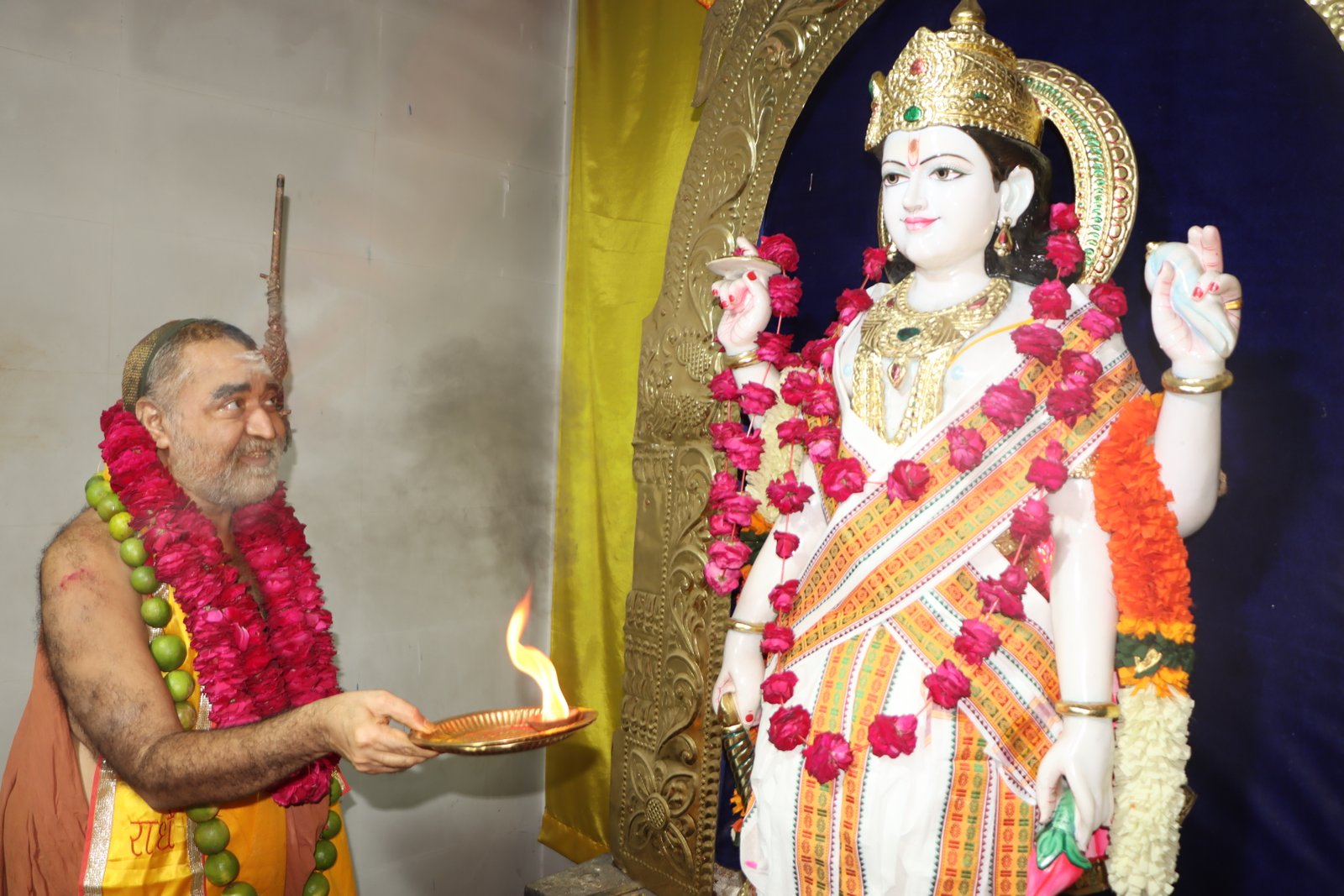 Pujya Shankaracharya Swamiji- Visesha pujas-events