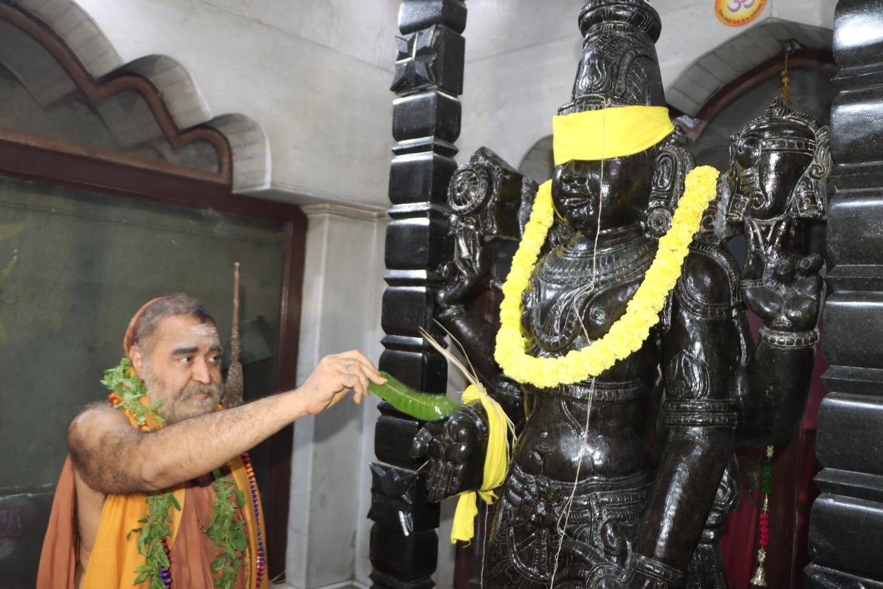 Pujya Shankaracharya Swamiji- Visesha pujas-events