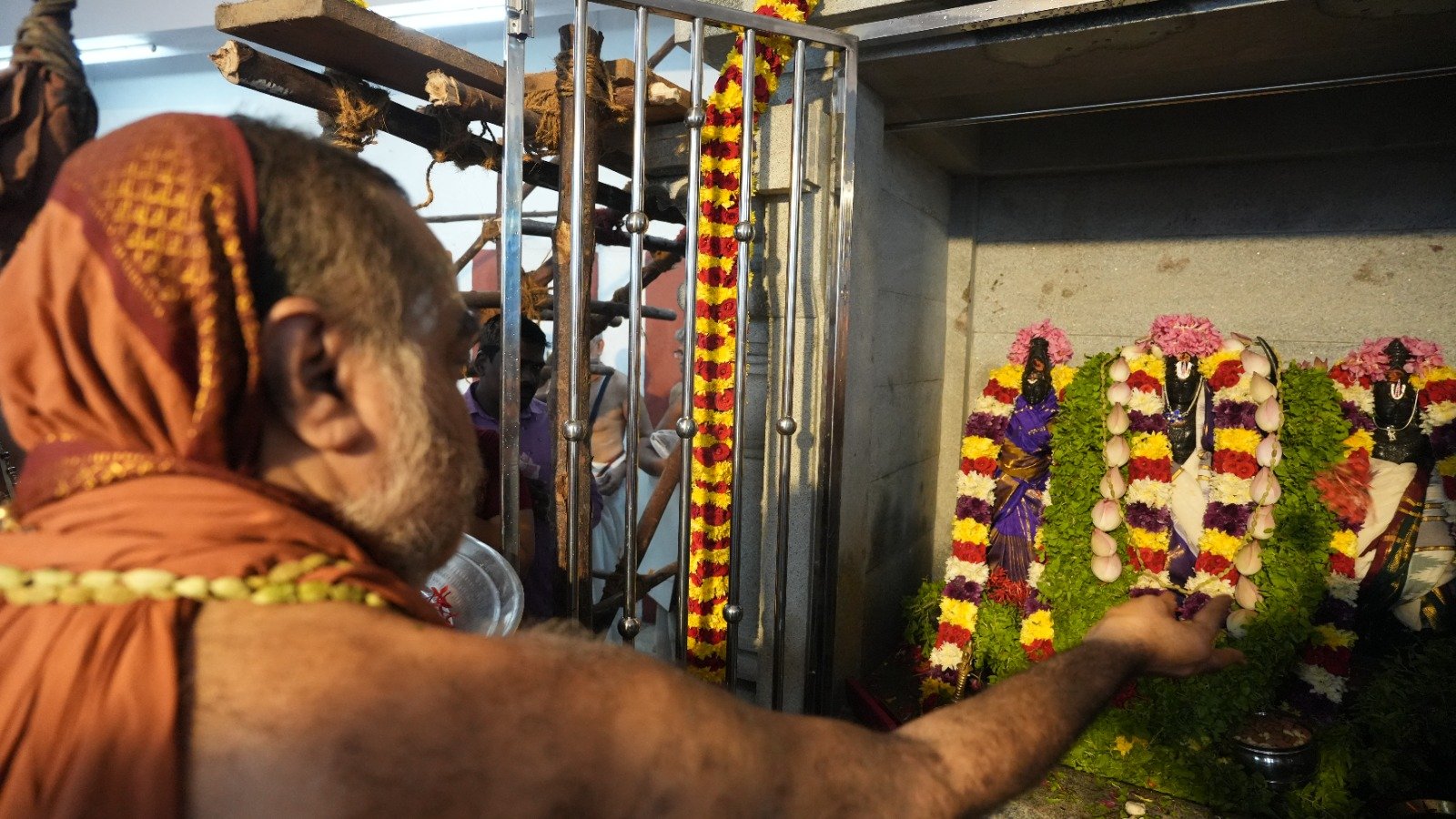 Pujya Shankaracharya Swamiji- Visesha pujas-events