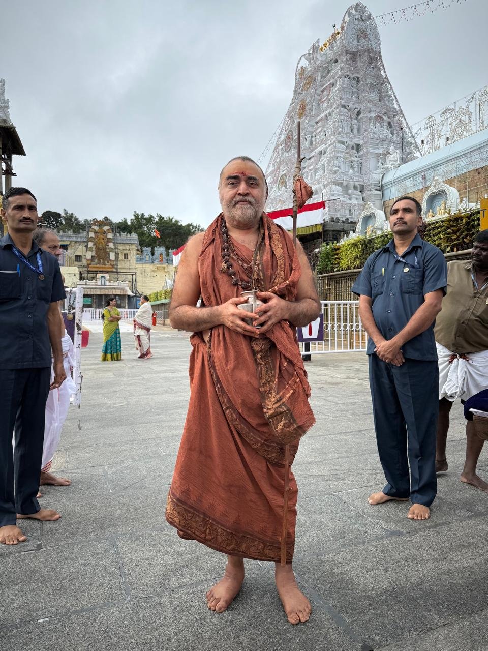Deepavali - Pujyashri Shankaracharya Swamigal at Tirumala Sri Venkateswara Swami Devasthanam Deepavali - Pujyashri Shankaracharya Swamigal at Tirumala Sri Venkateswara Swami Devasthanam