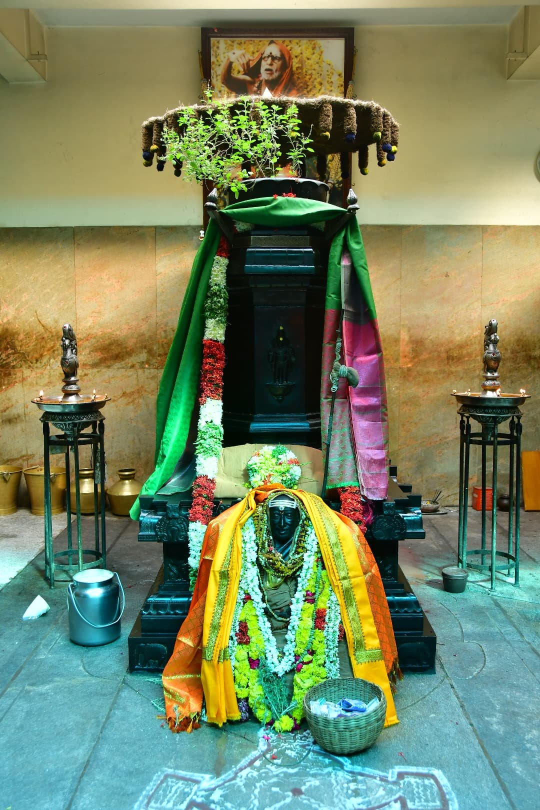 Pujya Shankaracharya Swamiji- Visesha pujas-events