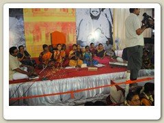Shankara Vidyalaya Students performing Bhajans