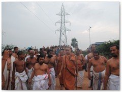 Vijaya Yatra in the outskirts of Kanchi