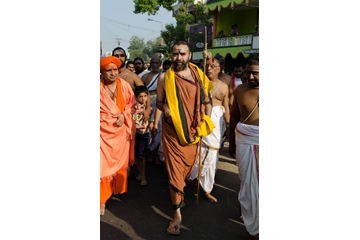 His Holiness leading the procession